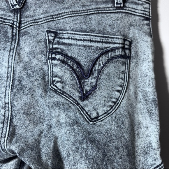 Von Dutch Vintage Acid Wash Ribbon Cut Out Jeans Size 26 100% Cotton - Picture 12 of 15